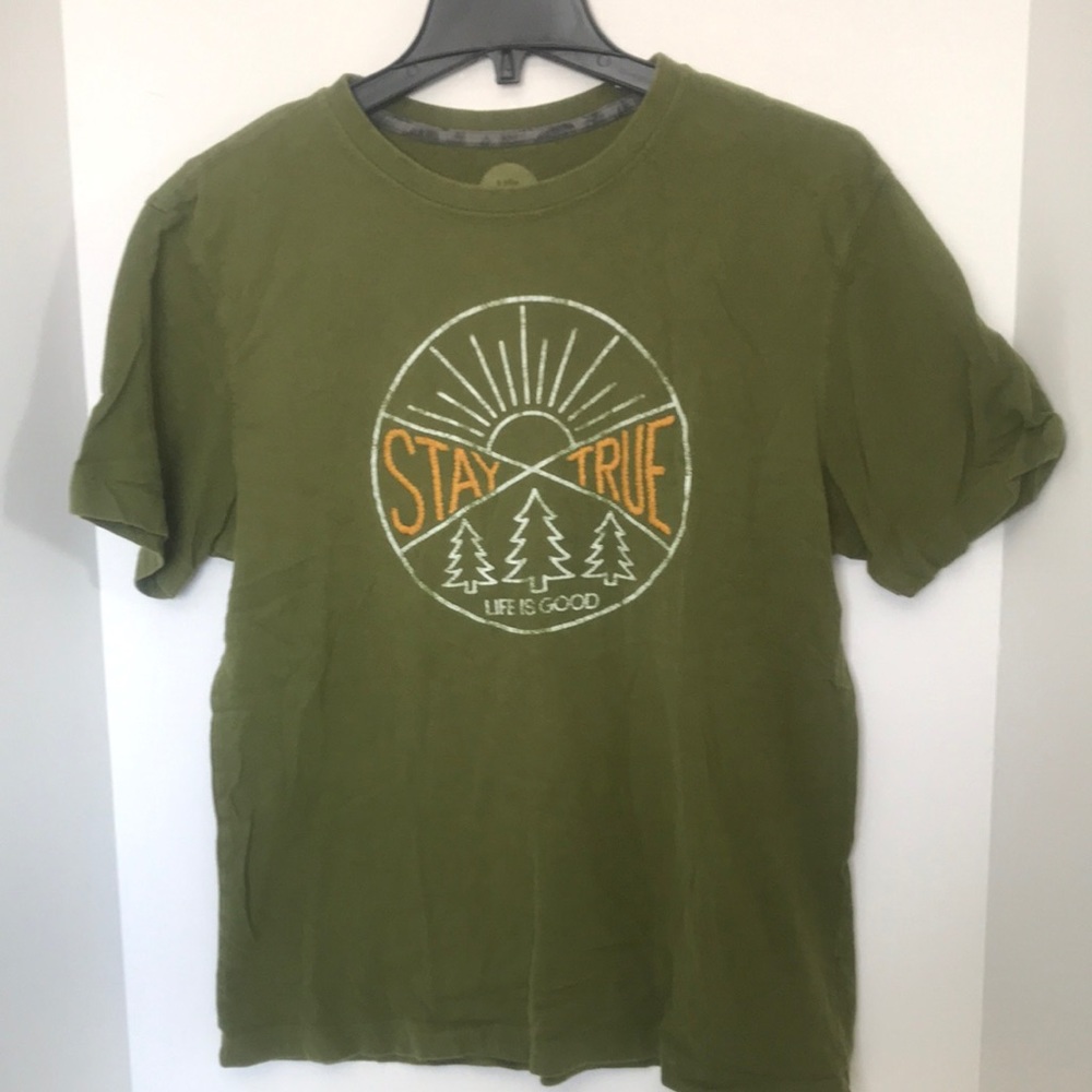 Life is Good Classic fit 100% cotton tee in Sz M
